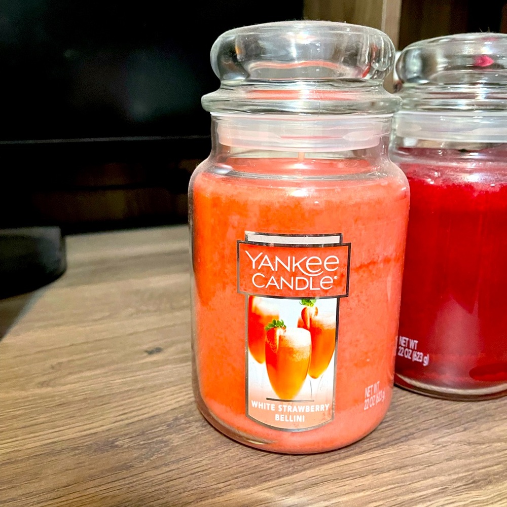 White strawberry Bellini Yankee candle Large jar